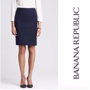 Banana Republic Women’s Navy Stretch Skirt Size 14 Cotton Blend Zip Back Slit